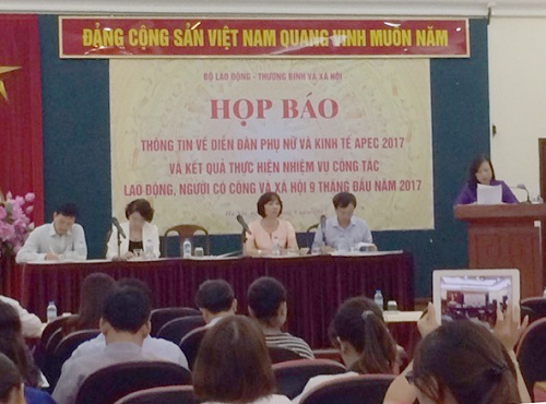 Nâng cao quyền năng kinh tế của phụ nữ trong APEC